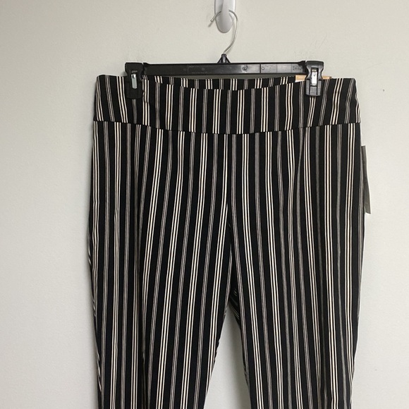 Cooper & Ella Women’s ankle pants Black/Cream Size 16 - Picture 2 of 6